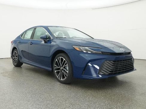 New 2026 Toyota Camry XLE image 30