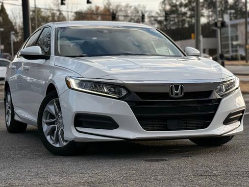 Used 2018 Honda Accord LX image 7