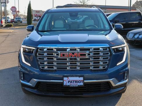 New 2026 GMC Acadia Denali w/ Super Cruise Package image 2