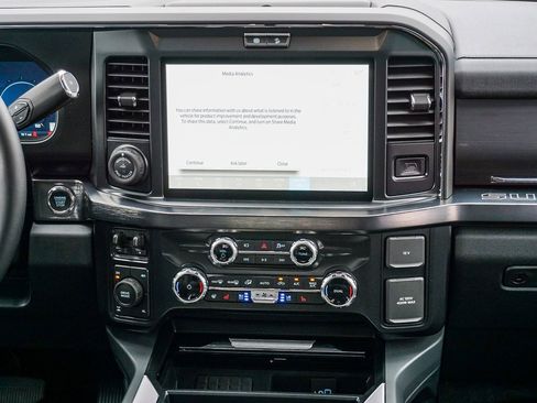 New 2025 Ford F250 Lariat w/ Lariat Ultimate Package image 15