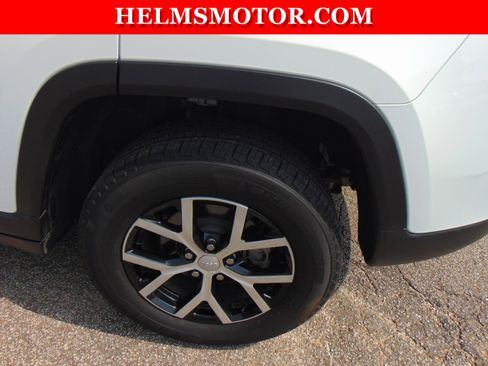 Certified 2024 Jeep Grand Cherokee Limited image 10