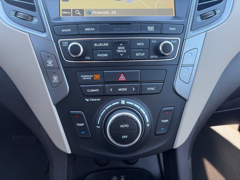 Used 2017 Hyundai Santa Fe Sport w/ 2.0T Ultimate Tech Package 05 FWD image 27