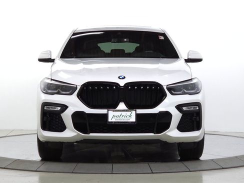 Used 2020 BMW X6 xDrive40i w/ M Sport Package AWD/4WD image 2