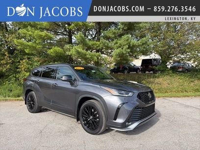 Used 2023 Toyota Highlander XSE