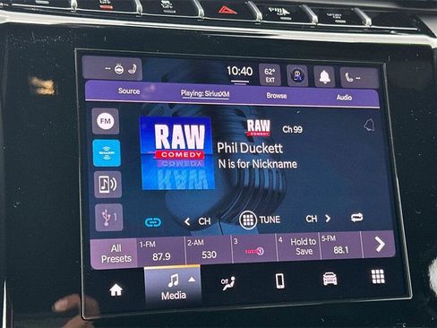 New 2025 Jeep Grand Cherokee Altitude image 18