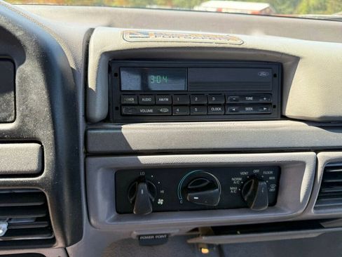 Used 1995 Ford F250 2WD Regular Cab image 28