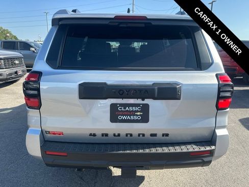 Used 2026 Toyota 4Runner SR5 AWD/4WD image 4