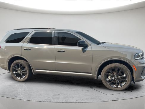 Used 2025 Dodge Durango GT w/ Blacktop Package AWD/4WD image 3
