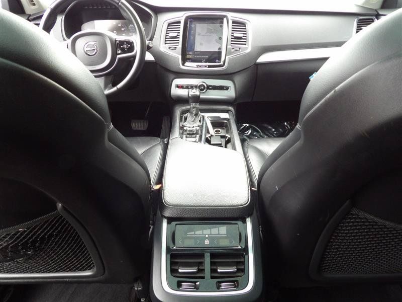 Used 2018 Volvo XC90 T5 Momentum FWD image 20