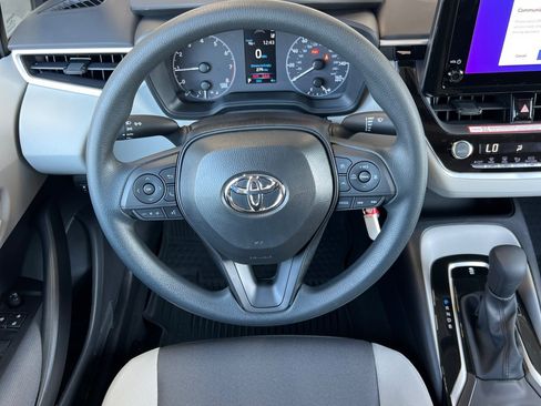 New 2025 Toyota Corolla LE FWD image 13