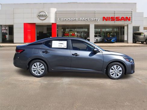 New 2025 Nissan Sentra S image 2