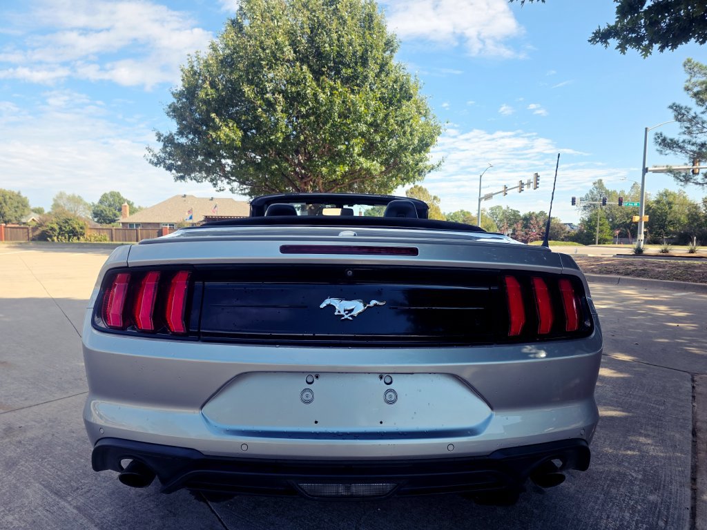 Used 2020 Ford Mustang Premium RWD image 26