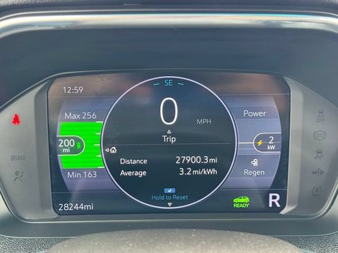 Certified 2022 Chevrolet Bolt LT FWD image 21