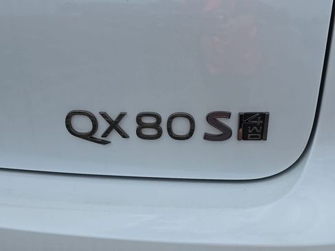 New 2026 INFINITI QX80 4WD image 8