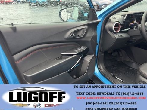 New 2026 Chevrolet Trax RS w/ Sunroof Package FWD image 6