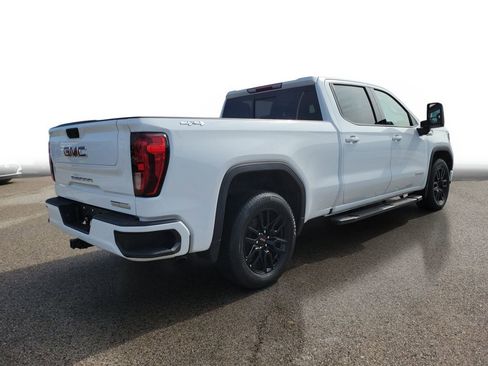 Certified 2022 GMC Sierra 1500 Elevation w/ Preferred Package AWD/4WD image 4
