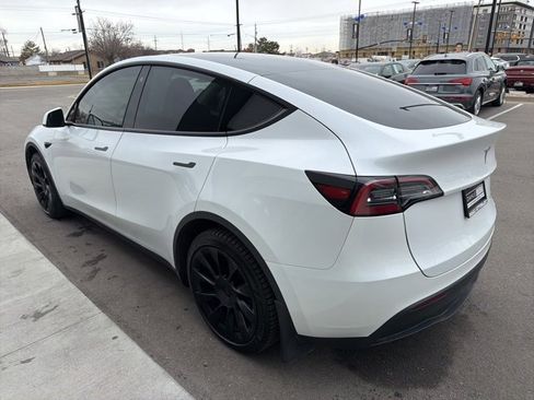 Used 2023 Tesla Model Y Long Range image 4