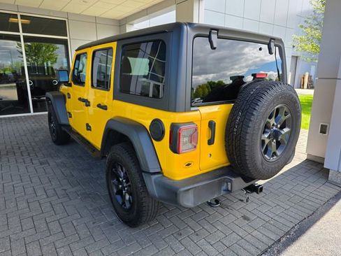 Used 2020 Jeep Wrangler Unlimited Sport AWD/4WD image 2