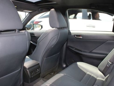 Certified 2023 Lexus IS 350 F Sport RWD image 9