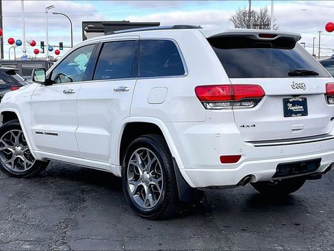 Used 2021 Jeep Grand Cherokee Overland AWD/4WD image 9