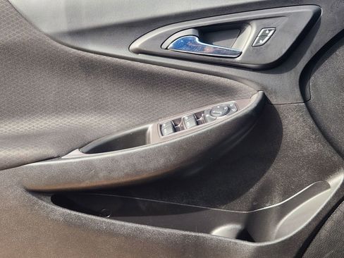 Used 2021 Chevrolet Malibu LS FWD image 26