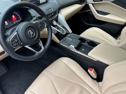 Certified 2025 Acura TLX w/ Technology Package image 11