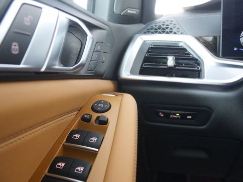 Used 2026 BMW X5 sDrive40i image 20