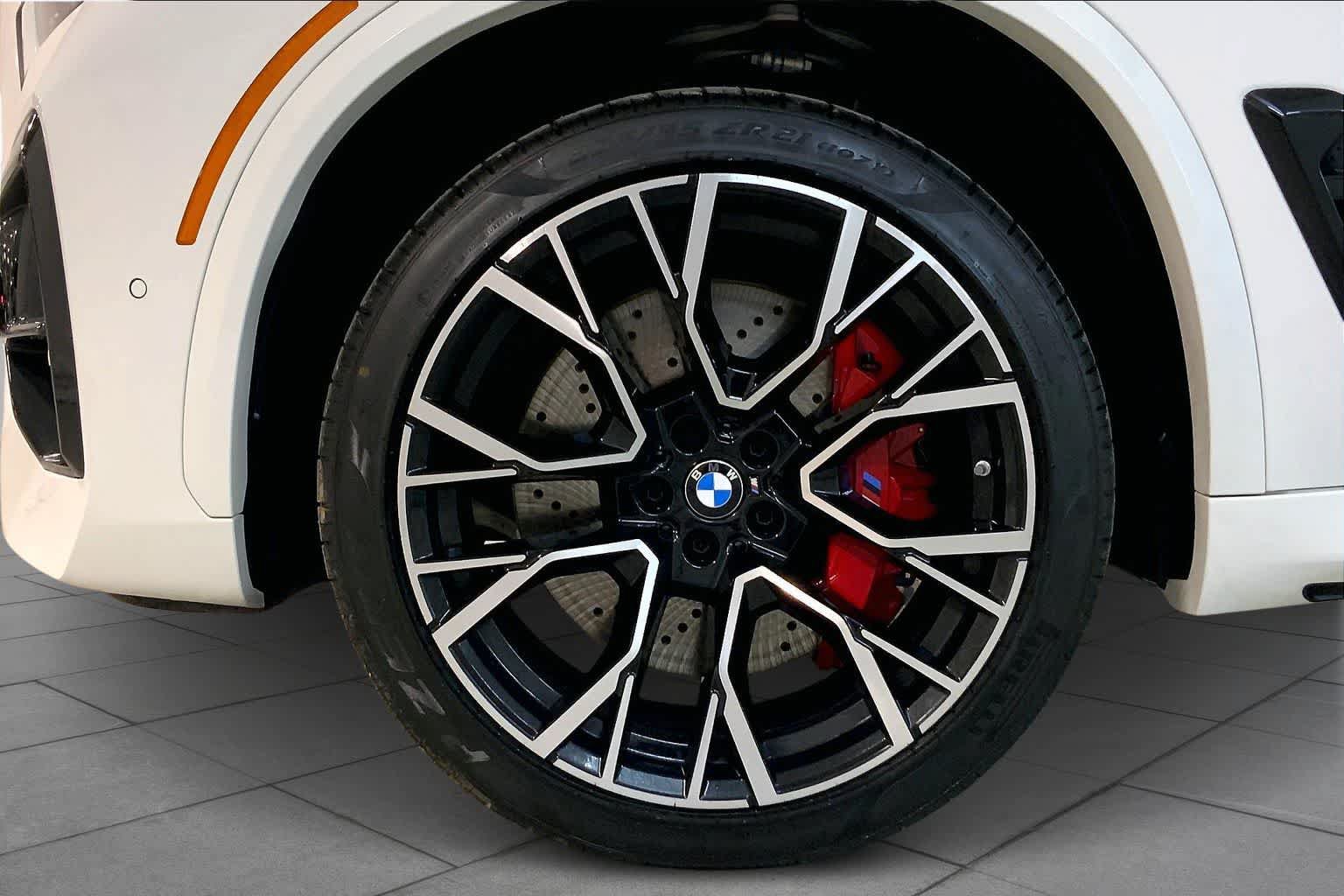 New 2026 BMW X5 M Competition w/ Executive Package AWD/4WD image 11