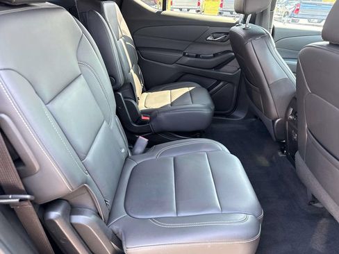Used 2023 Chevrolet Traverse LT AWD/4WD image 21