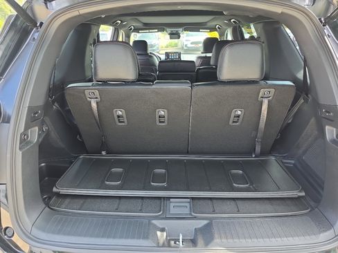 New 2025 Honda Pilot Black Edition image 17