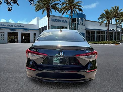 Used 2024 Honda Civic Sport image 7
