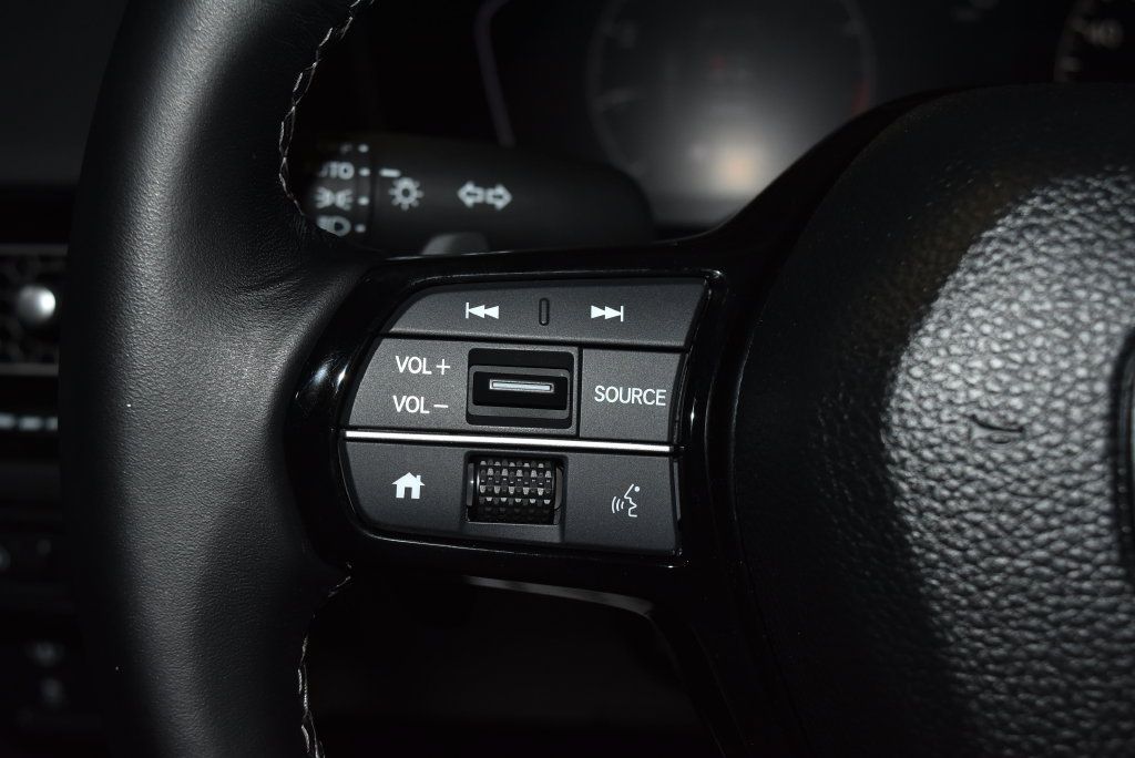 Used 2024 Honda Civic Sport image 9