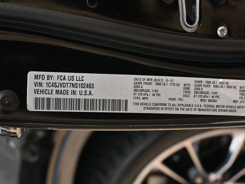 Used 2022 Jeep Wagoneer Series III w/ Premium Group I image 45