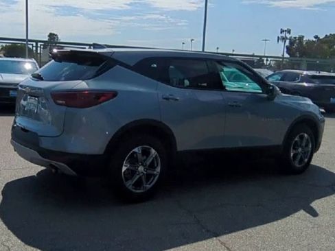 Used 2023 Chevrolet Blazer LT image 8
