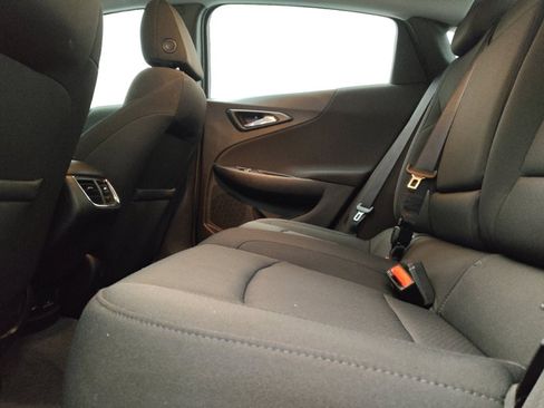 Used 2018 Chevrolet Malibu LT FWD image 18