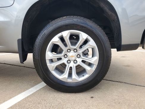 New 2026 Chevrolet Silverado 1500 LTZ w/ LTZ Convenience Package II image 8