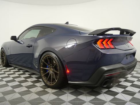 Used 2024 Ford Mustang Dark Horse image 7