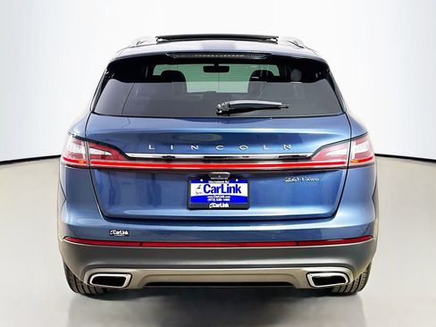 Used 2019 Lincoln Nautilus Select AWD/4WD image 7