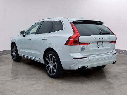 Used 2021 Volvo XC60 T5 Inscription w/ Protection Package Premier image 6