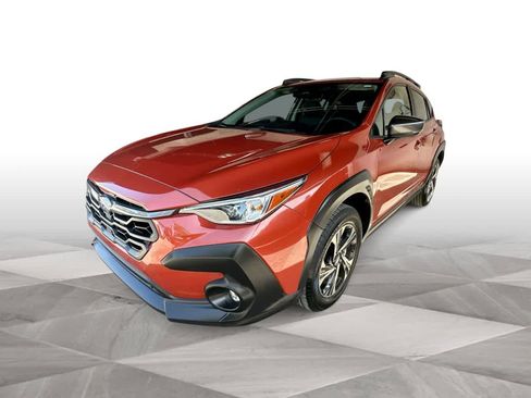 Used 2024 Subaru Crosstrek 2.0i Premium AWD/4WD image 4