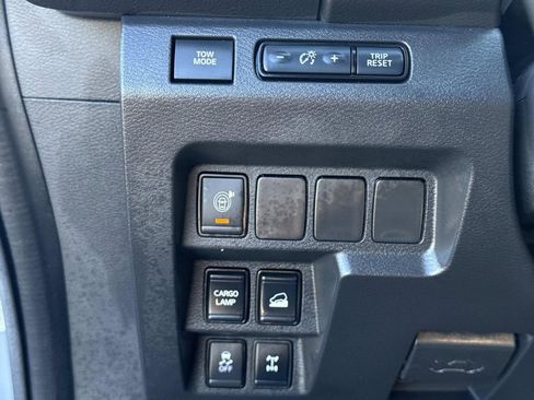 Used 2025 Nissan Frontier PRO-4X image 34