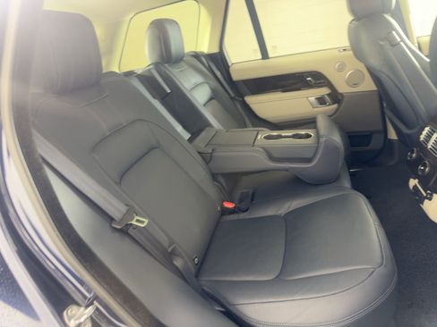 Used 2018 Land Rover Range Rover HSE image 27
