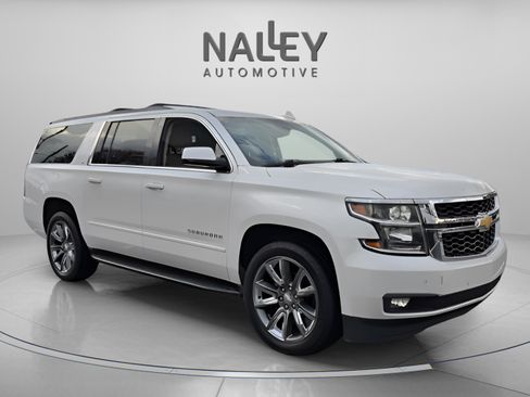 Used 2019 Chevrolet Suburban LT image 6