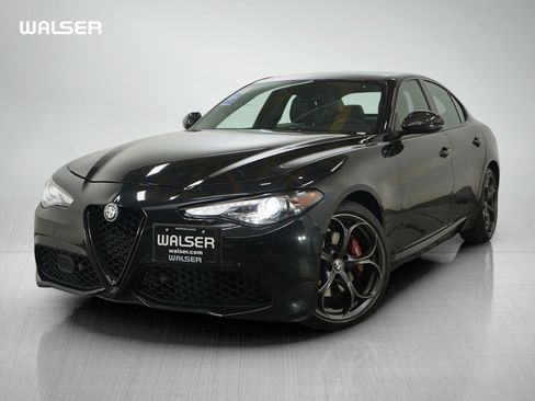 Used 2019 Alfa Romeo Giulia Ti Sport w/ Quick Order Package 22S Sport image 1