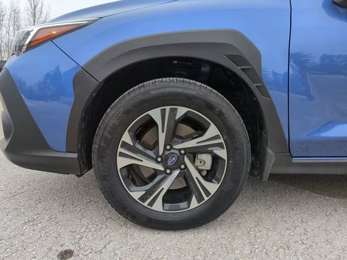 Used 2025 Subaru Crosstrek 2.0i Premium image 32