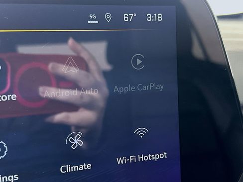 Used 2025 Chevrolet Equinox LT w/ Convenience Package II image 26