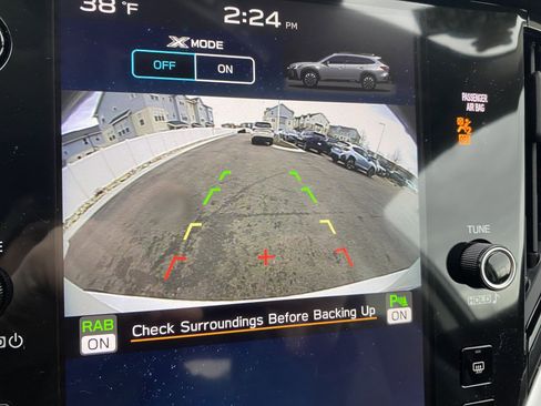 Used 2025 Subaru Outback Limited image 27