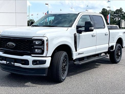 New 2026 Ford F250 4x4 Crew Cab Super Duty image 2