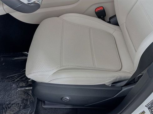 Used 2026 Mercedes-Benz GLC 300 GLC 300 image 18