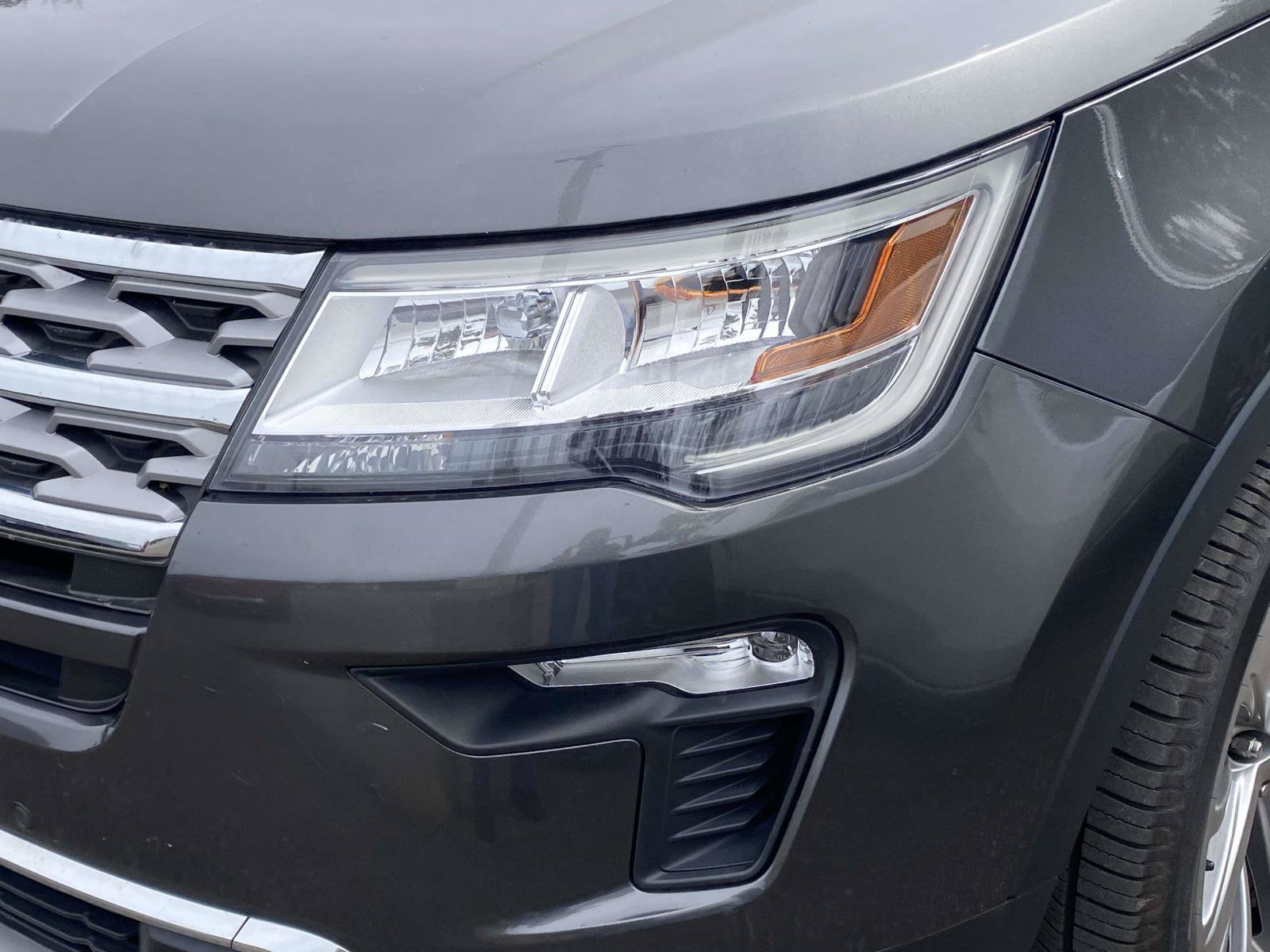 Used 2018 Ford Explorer Limited FWD image 5
